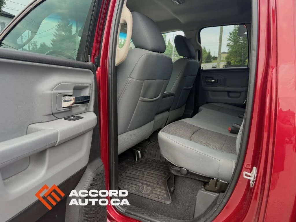 Dodge RAM 1500 5.7 V8 HEMI, снимка 11 - Автомобили и джипове - 55348041