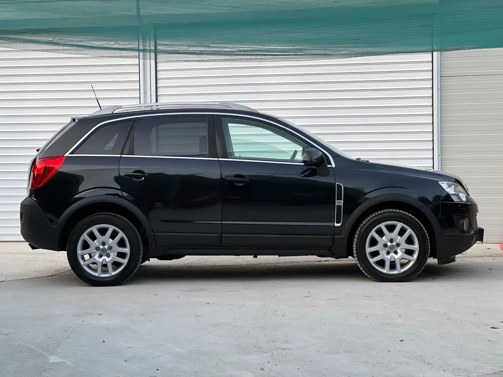Opel Antara 2.2cdti Facelift, снимка 8 - Автомобили и джипове - 55595786