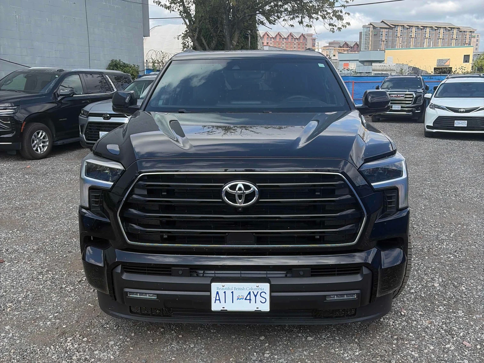 Toyota Sequoia * TRD Off Road 4WD * CARFAX * ����� �� ����������� | Mobile.bg � ����������� 6