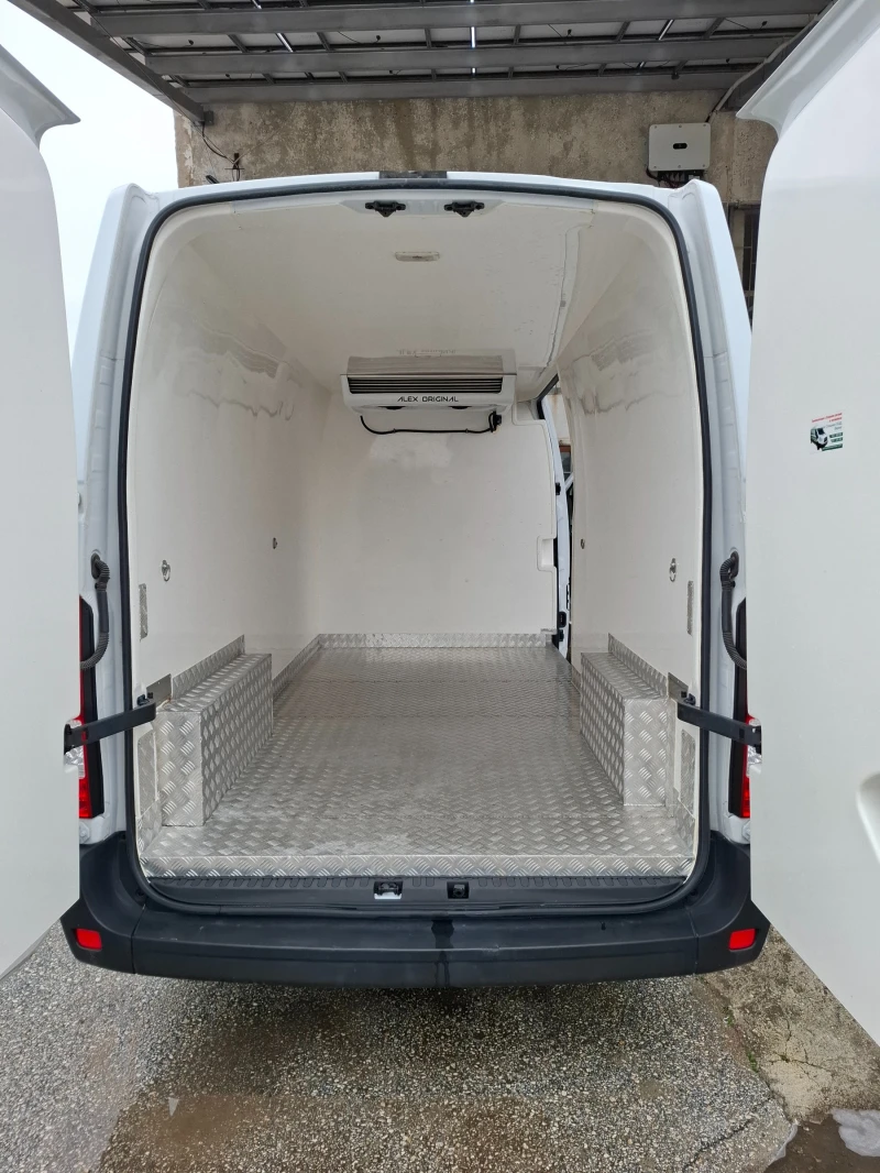 Renault Master Хладилен, снимка 6 - Бусове и автобуси - 53474423