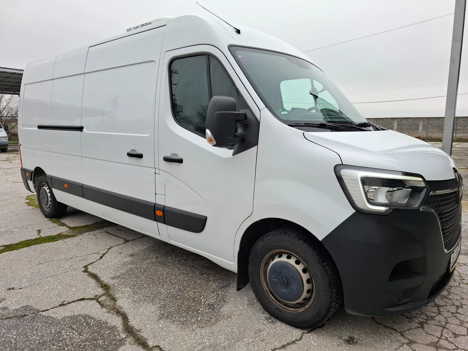 Renault Master Хладилен - изображение 3