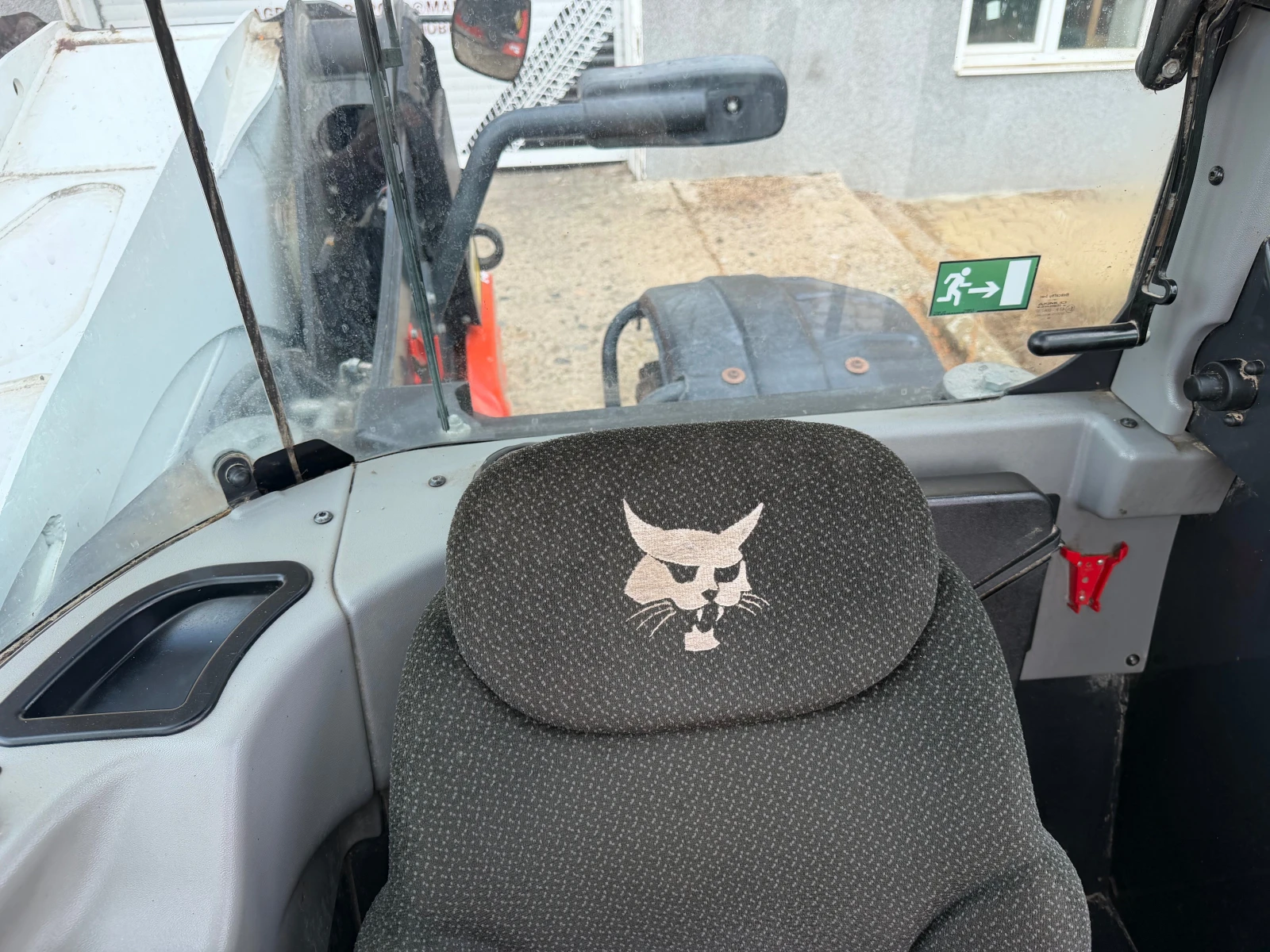 ������������ ������� Bobcat TL 43.80 HIGH FLOW AGRI ������ | Mobile.bg � ����������� 17