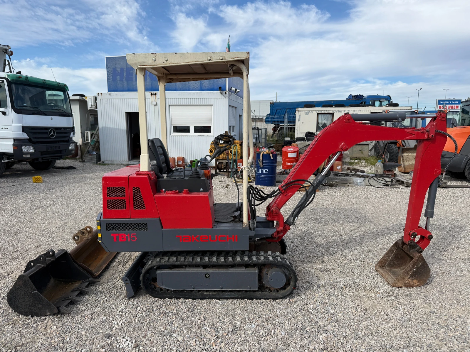  Takeuchi TB15 3  | Mobile.bg   11