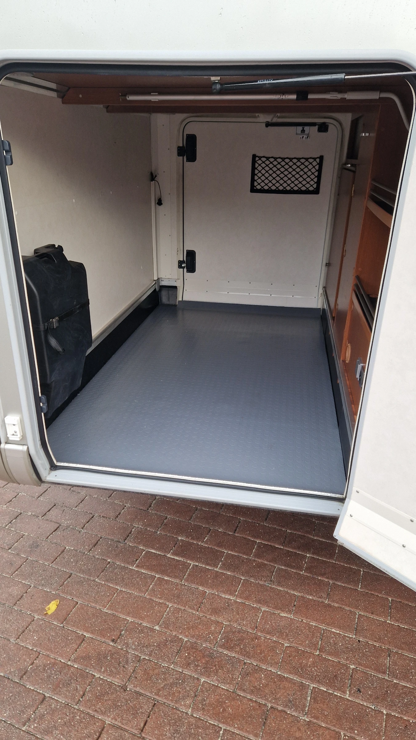 ������ HYMER / ERIBA Fiat B674 AL KO   150 ps | Mobile.bg � ����������� 5