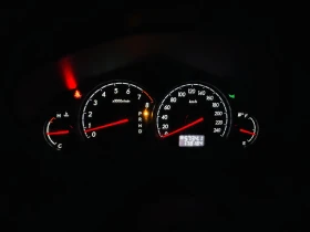 Subaru Outback 3.0 H6, снимка 7