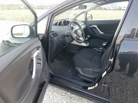 Toyota Verso 1.8I klima navi, снимка 9