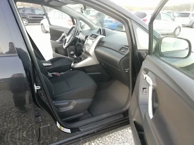 Toyota Verso 1.8I klima navi, снимка 13