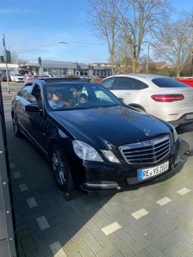    Mercedes-Benz E 220