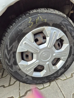 Chevrolet Spark - 2050 € / 4009.45 лв. - 88634779 14