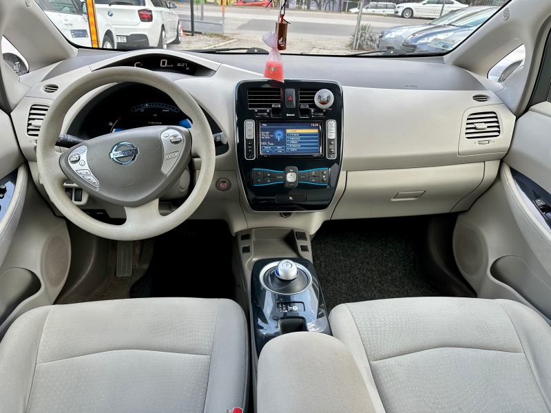 Nissan Leaf , снимка 10 - Автомобили и джипове - 44637700