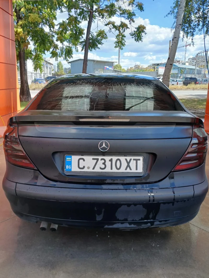 Mercedes-Benz C 180, снимка 9 - Автомобили и джипове - 48238376