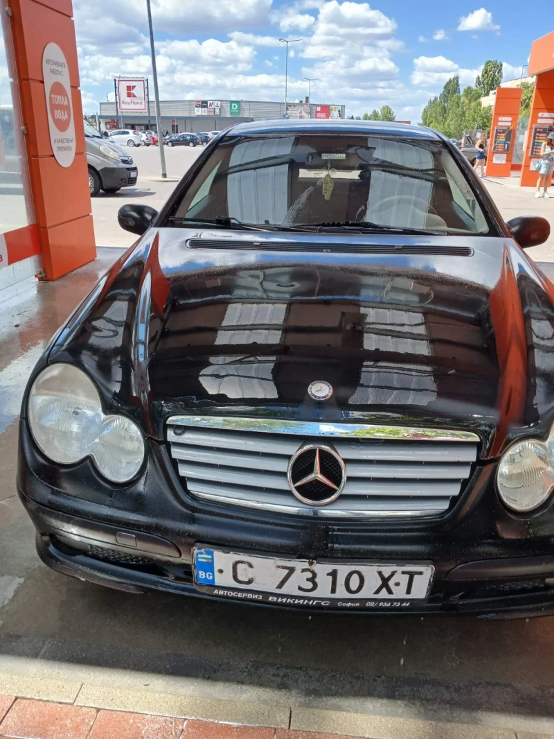 Mercedes-Benz C 180, снимка 10 - Автомобили и джипове - 48238376