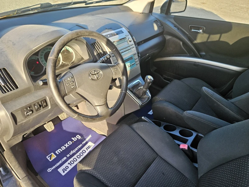 Toyota Corolla verso 2.2 d4d 136hp, снимка 7 - Автомобили и джипове - 48444639