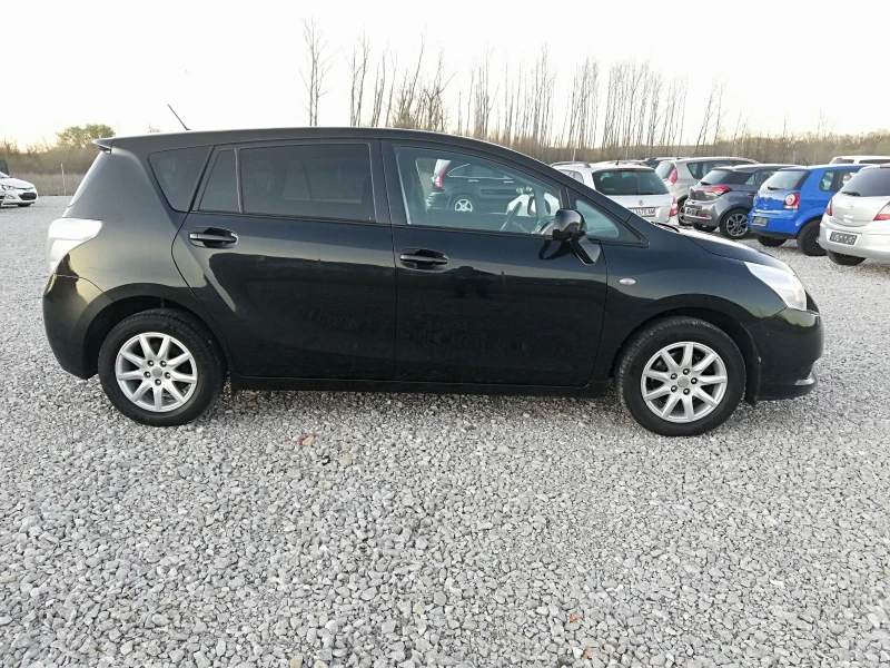 Toyota Verso 1.8I klima navi, снимка 7 - Автомобили и джипове - 49558354