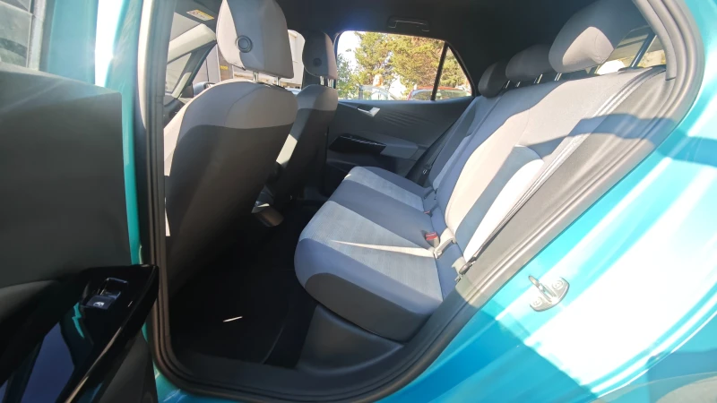 VW ID.3 1st Plus, снимка 14 - Автомобили и джипове - 52014484