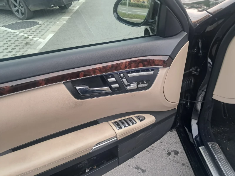 Mercedes-Benz S 320, снимка 10 - Автомобили и джипове - 52512656