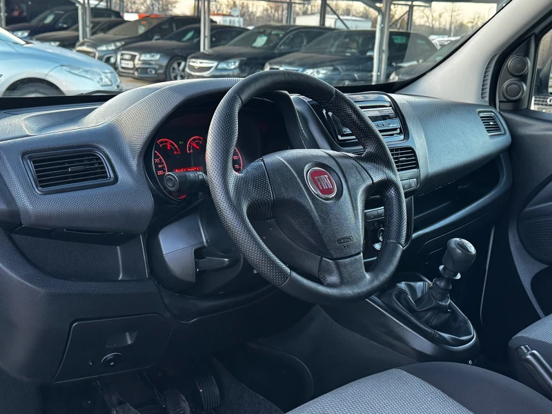 Fiat Doblo 1.6mjet ИТАЛИЯ, снимка 7 - Автомобили и джипове - 52529373
