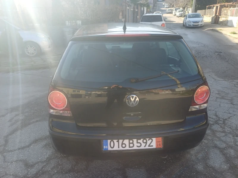 VW Polo 1.4БЕНЗИН КЛИМА ТОП ОФЕРТА, снимка 5 - Автомобили и джипове - 52847115