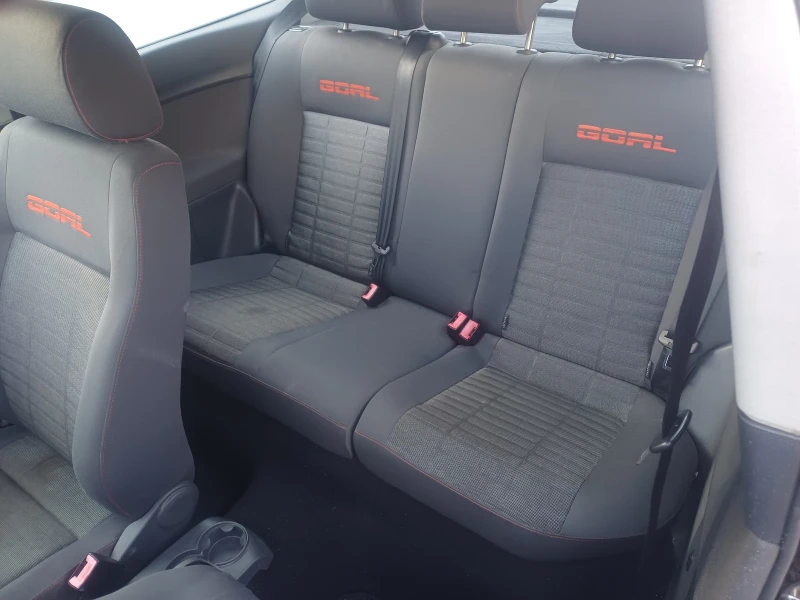 VW Polo 1.4БЕНЗИН КЛИМА ТОП ОФЕРТА, снимка 11 - Автомобили и джипове - 52847115