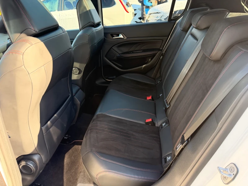 Peugeot 308 2.0hdi GT-line/Panorama/Led/Avtomat/E6b/, снимка 8 - Автомобили и джипове - 53137691
