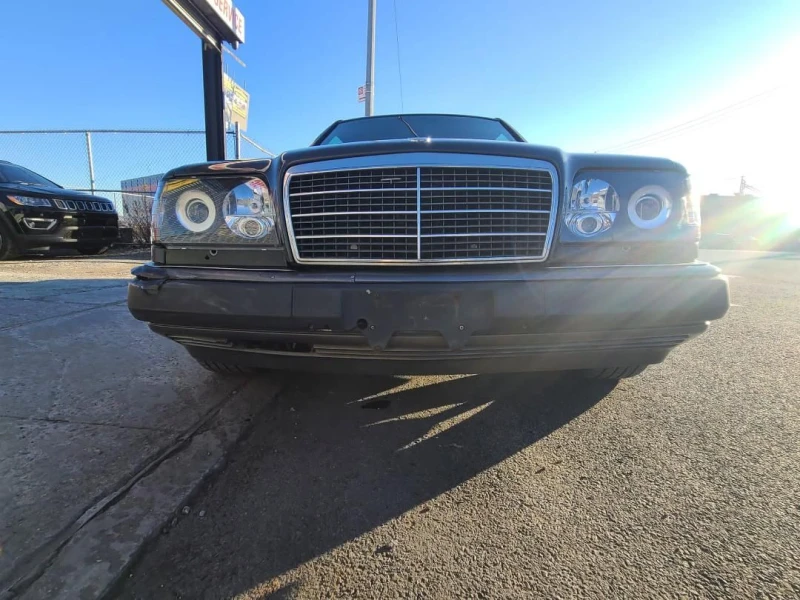 Mercedes-Benz 124, снимка 13 - Автомобили и джипове - 53187523