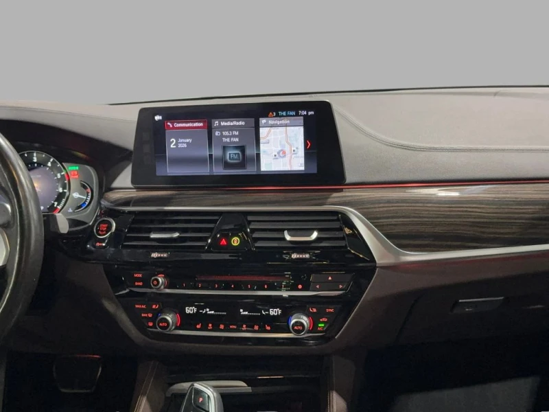 BMW 540 2018 BMW 5 Series Sedan 540i xDrive M SPORT LINE, снимка 11 - Автомобили и джипове - 53293933