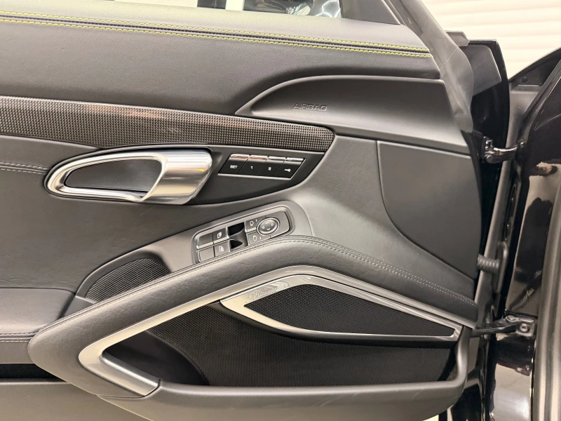Porsche 911 (991 II) Turbo S Exclusive 3.8 (607 Hp) PDK, снимка 15 - Автомобили и джипове - 53346536