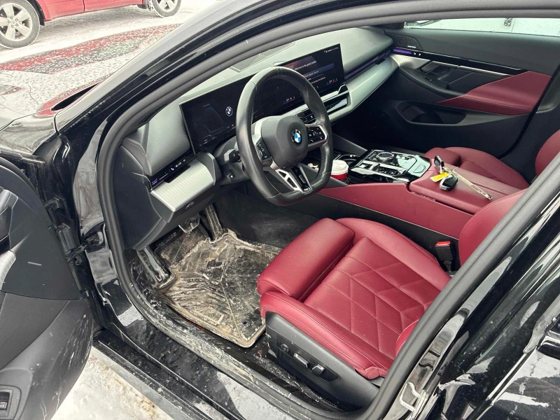 BMW 530 XDRIVE С РЕГИСТРАЦИЯ & АВТО КРЕДИТ , снимка 6 - Автомобили и джипове - 53372656