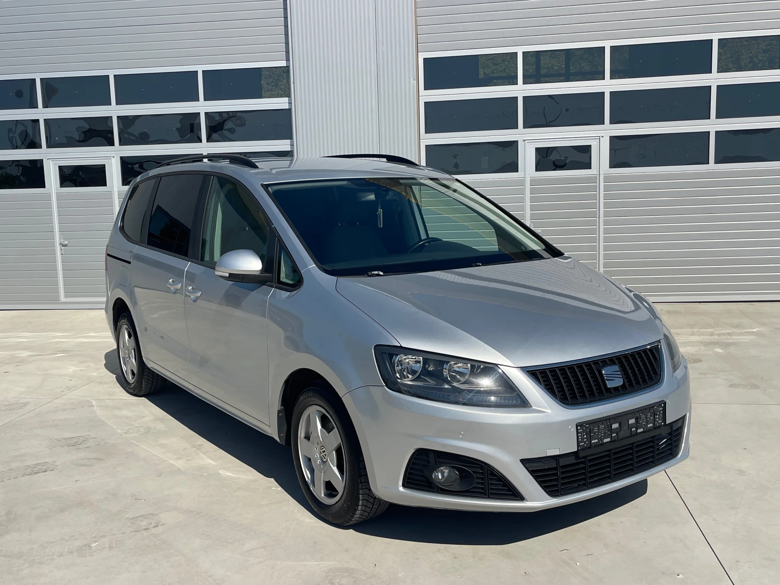 Seat Alhambra Лизинг, снимка 1