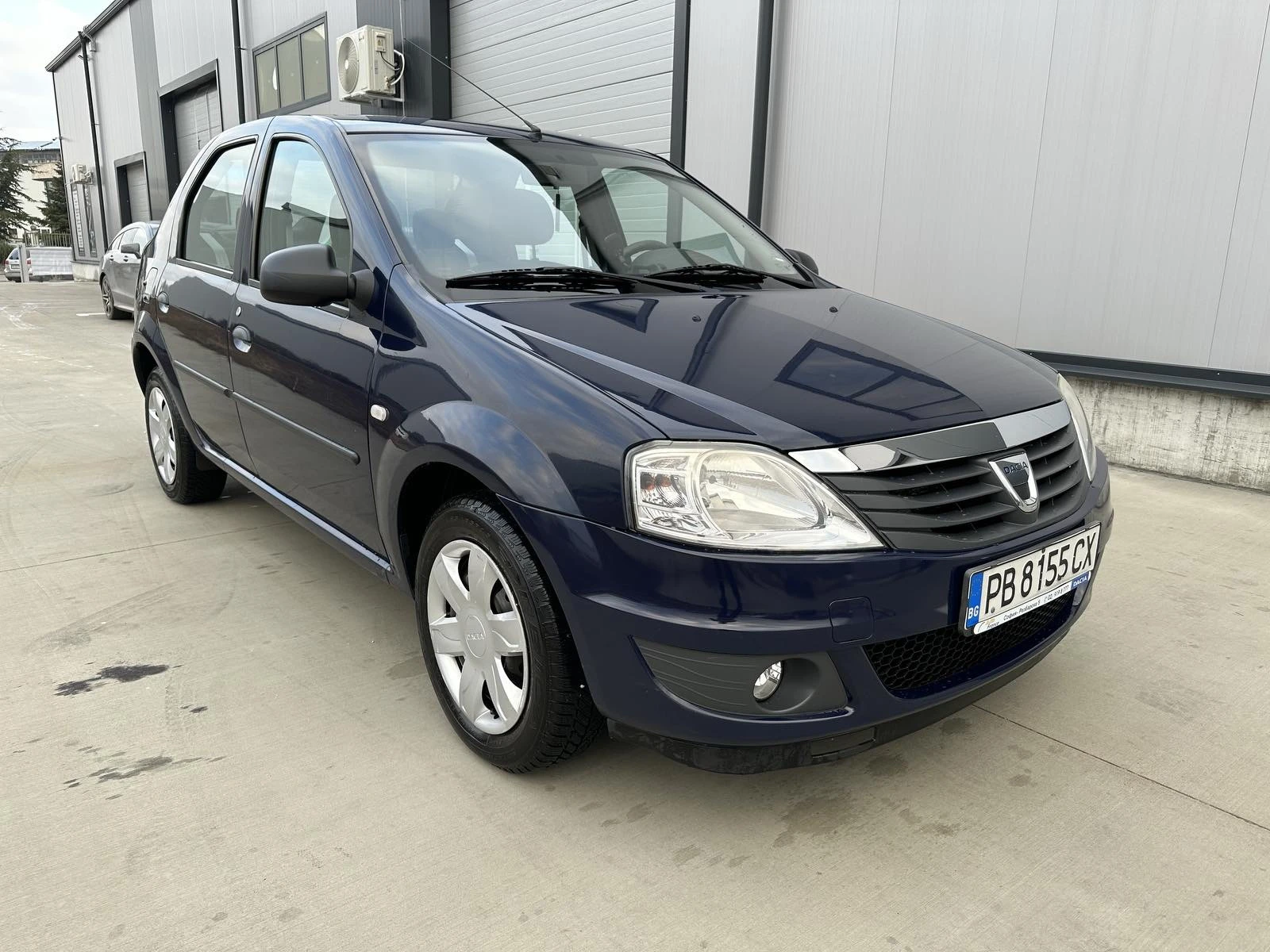 Dacia Logan 1.2 75кс от Представителство! - изображение 2