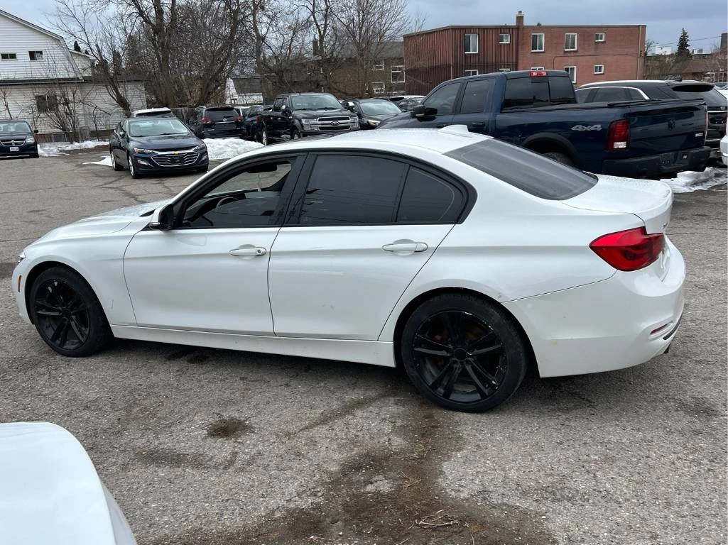BMW 330 XI* FACELIFT* EVO - изображение 6