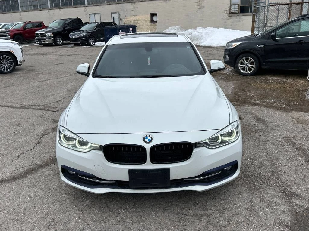 BMW 330 XI* FACELIFT* EVO - изображение 2