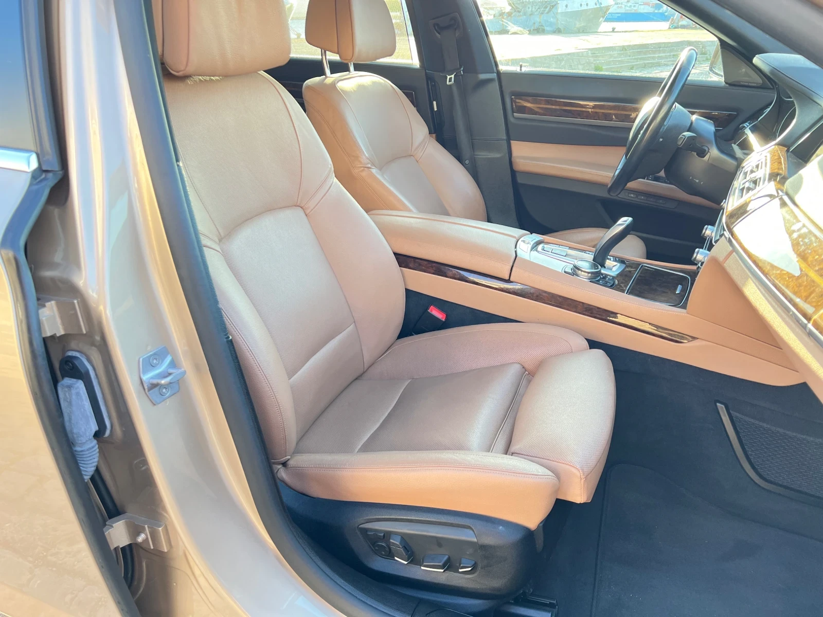 BMW 740 Li - изображение 10