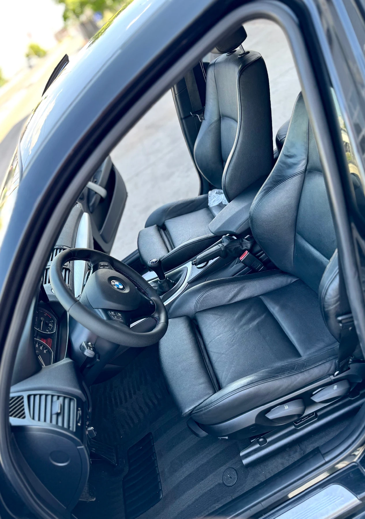 BMW 118 d * M-pack * Navi  - изображение 9