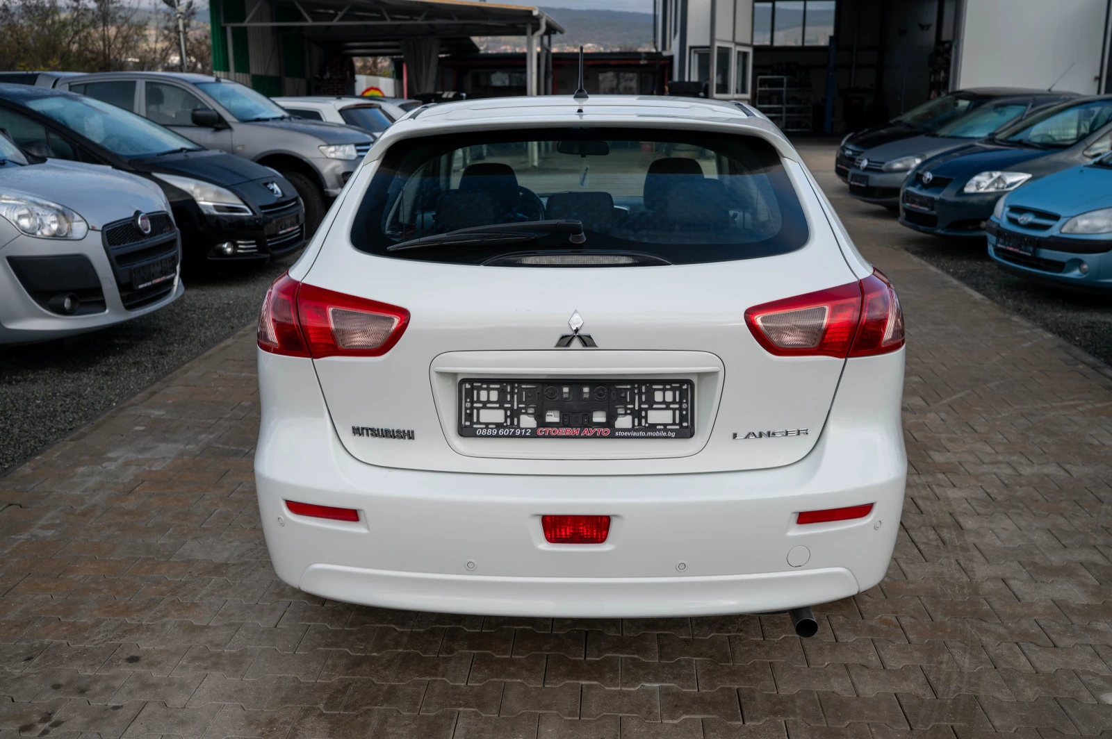 Mitsubishi Lancer 1.6* MIVEC* 117кс* 2014г. - изображение 8