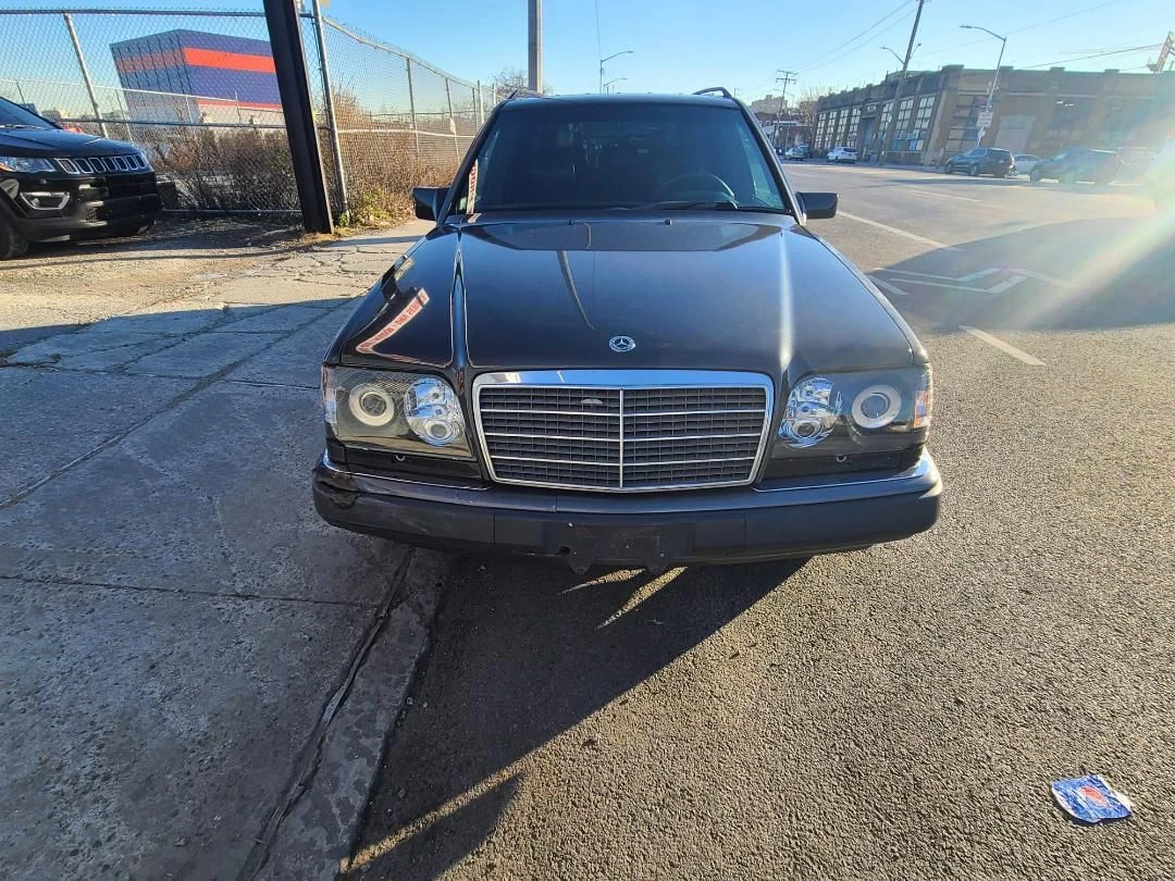 Mercedes-Benz 124  - изображение 3