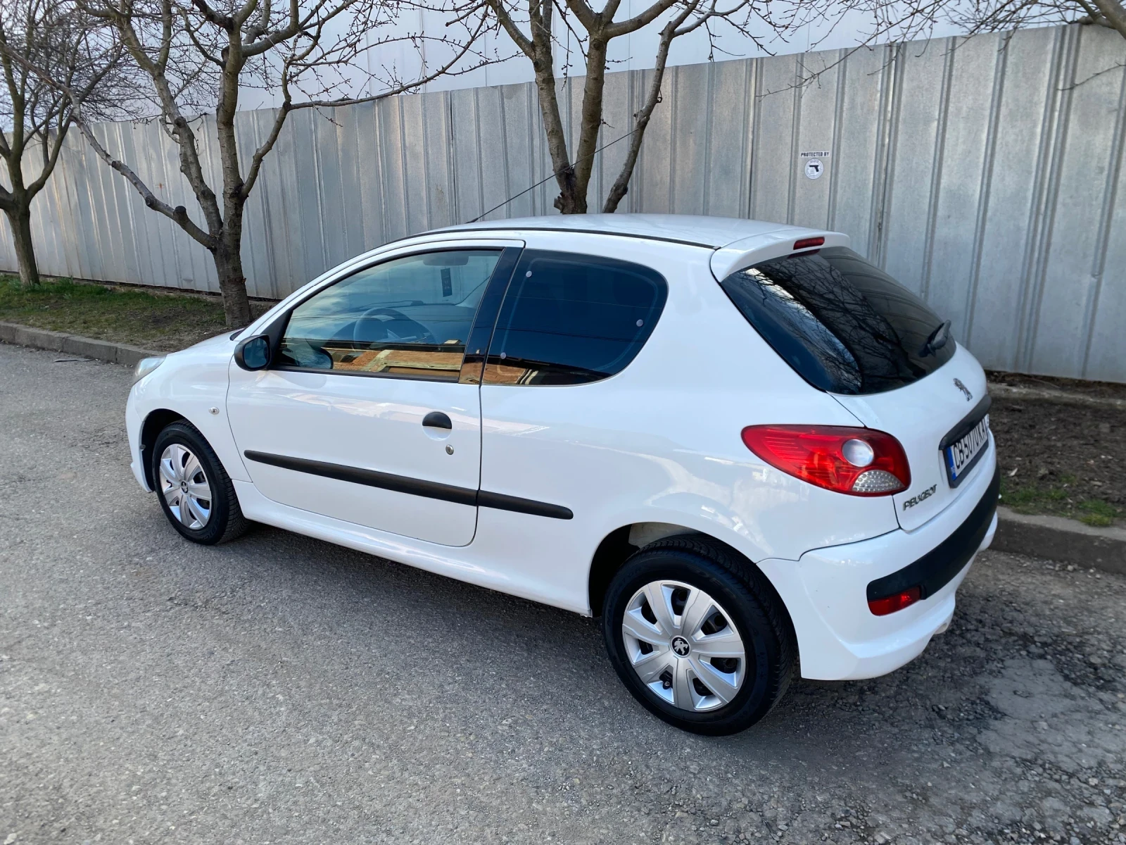 Peugeot 206 Plus 1.4 HDi EURO 5, снимка 2 - Автомобили и джипове - 53783999