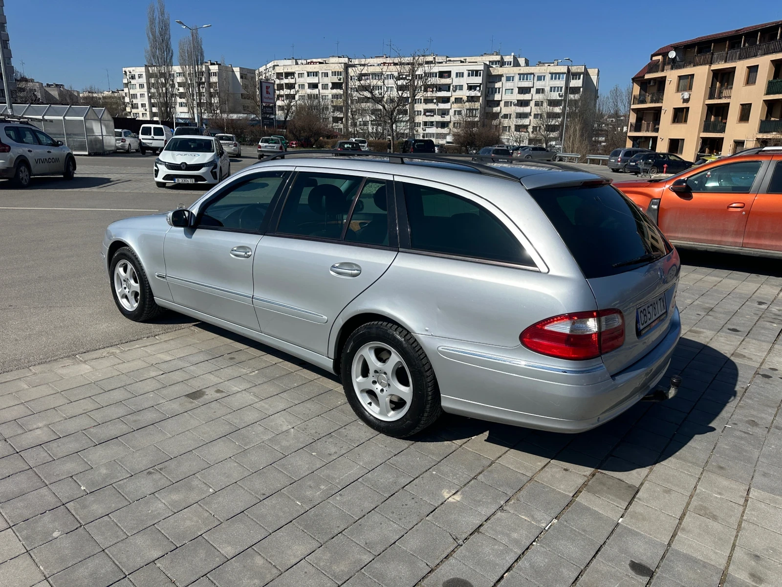 Mercedes-Benz E 280 CDI 4 MATIC, снимка 6 - Автомобили и джипове - 53833456