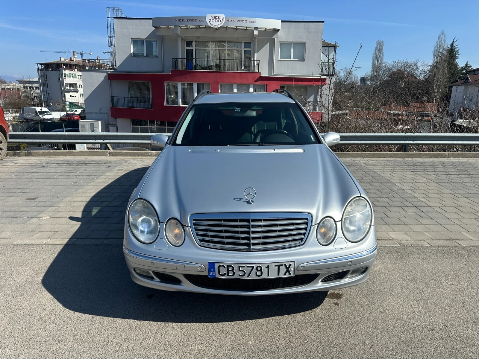 Mercedes-Benz E 280 CDI 4 MATIC, снимка 8 - Автомобили и джипове - 53833456