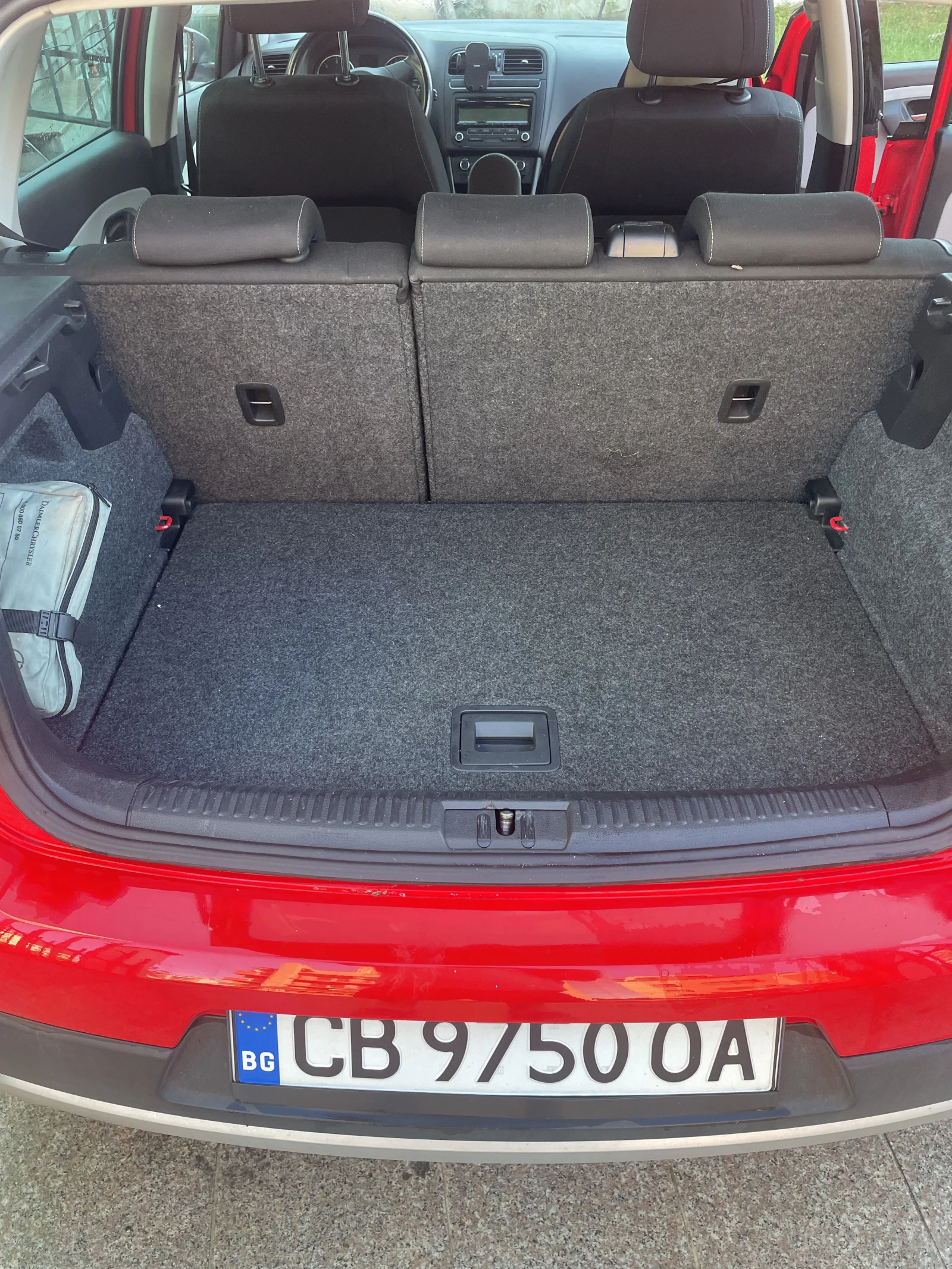 VW Polo 1.6tdi cross, снимка 17 - Автомобили и джипове - 54346212