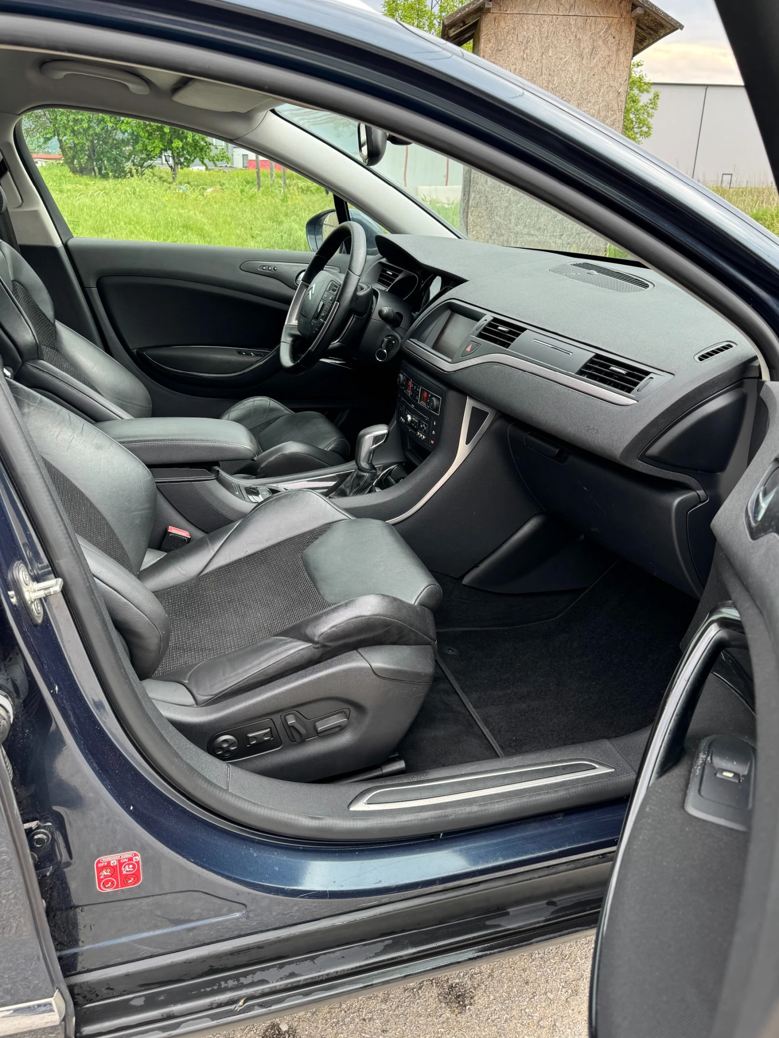 Citroen C5 2.2 HDI, снимка 9 - Автомобили и джипове - 54496403