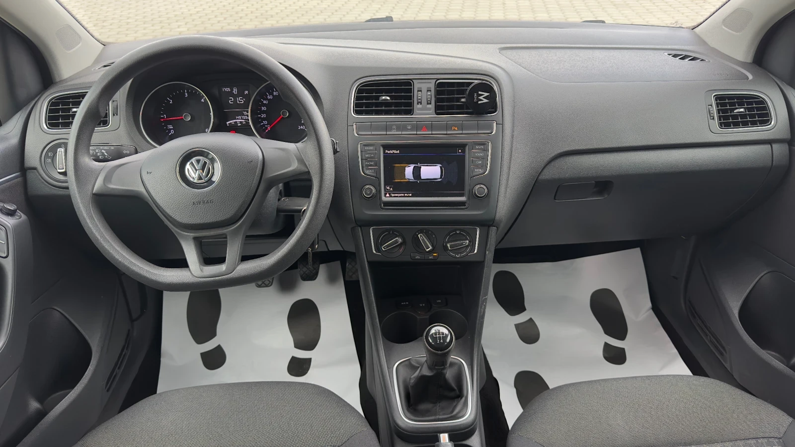 VW Polo 1.4TDI 90hp Euro 6b, снимка 7 - Автомобили и джипове - 54533456