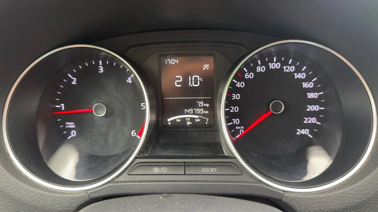 VW Polo 1.4TDI 90hp Euro 6b, снимка 9 - Автомобили и джипове - 54533456