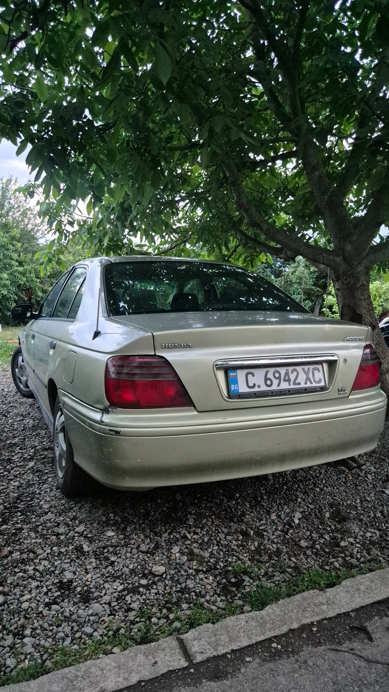 Honda Accord 1.8Ls, снимка 3 - Автомобили и джипове - 54784888