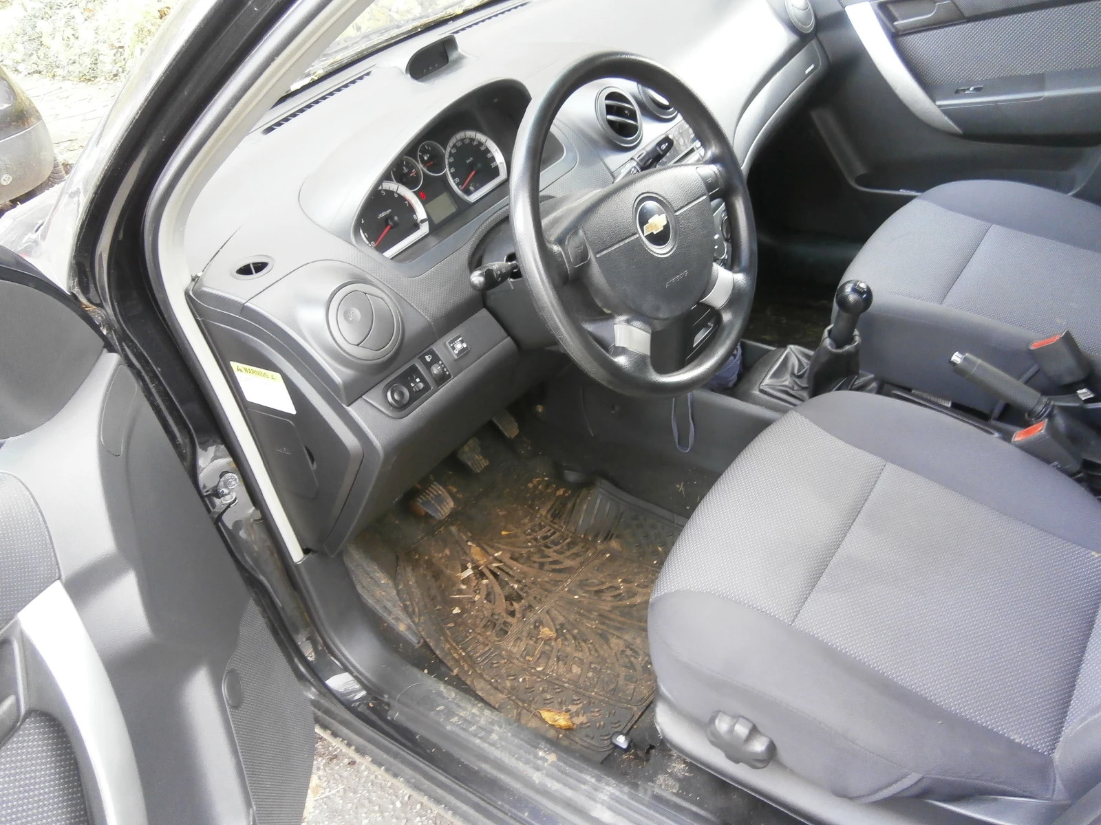 Chevrolet Aveo газ бензин, снимка 6 - Автомобили и джипове - 54955382
