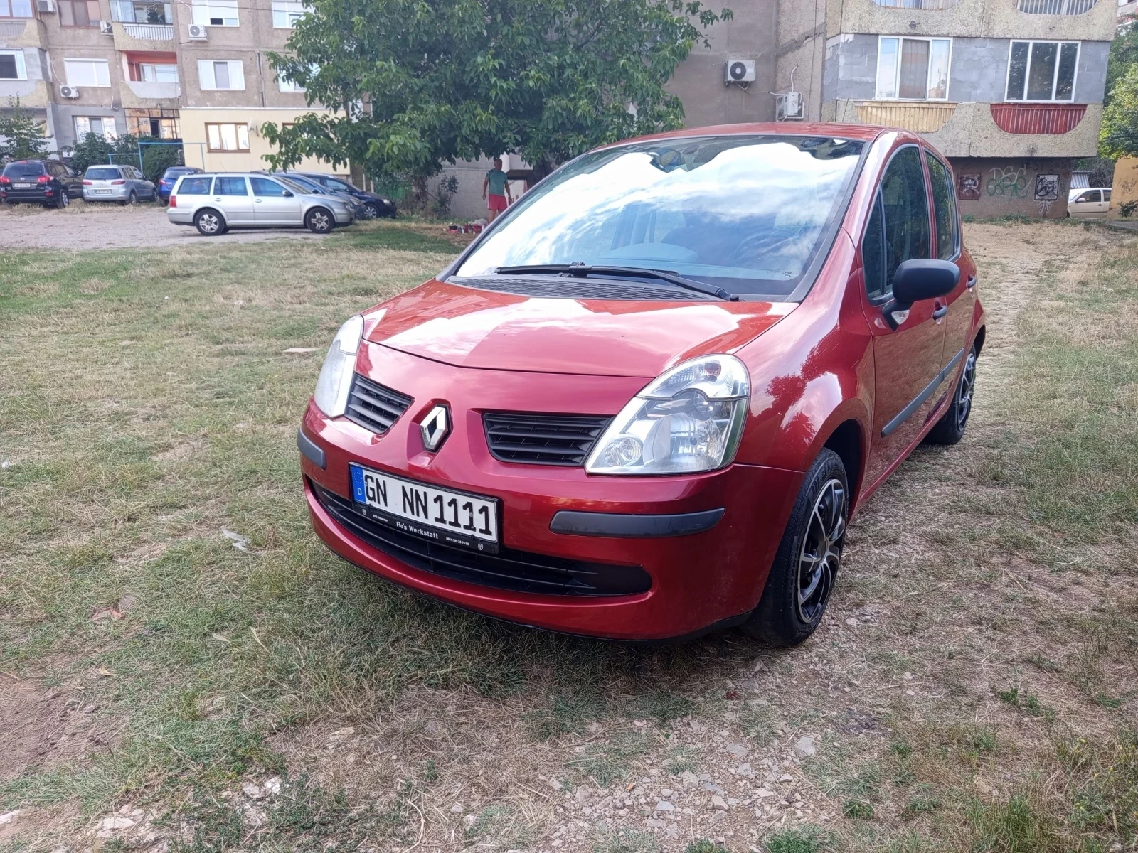 Renault Modus 1.2i, снимка 3 - Автомобили и джипове - 55225098