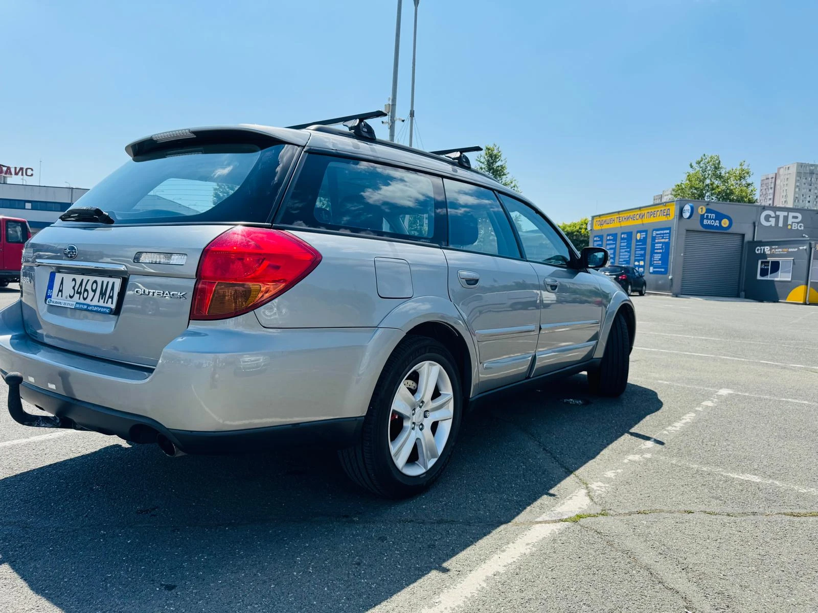 Subaru Outback 3.0 H6
