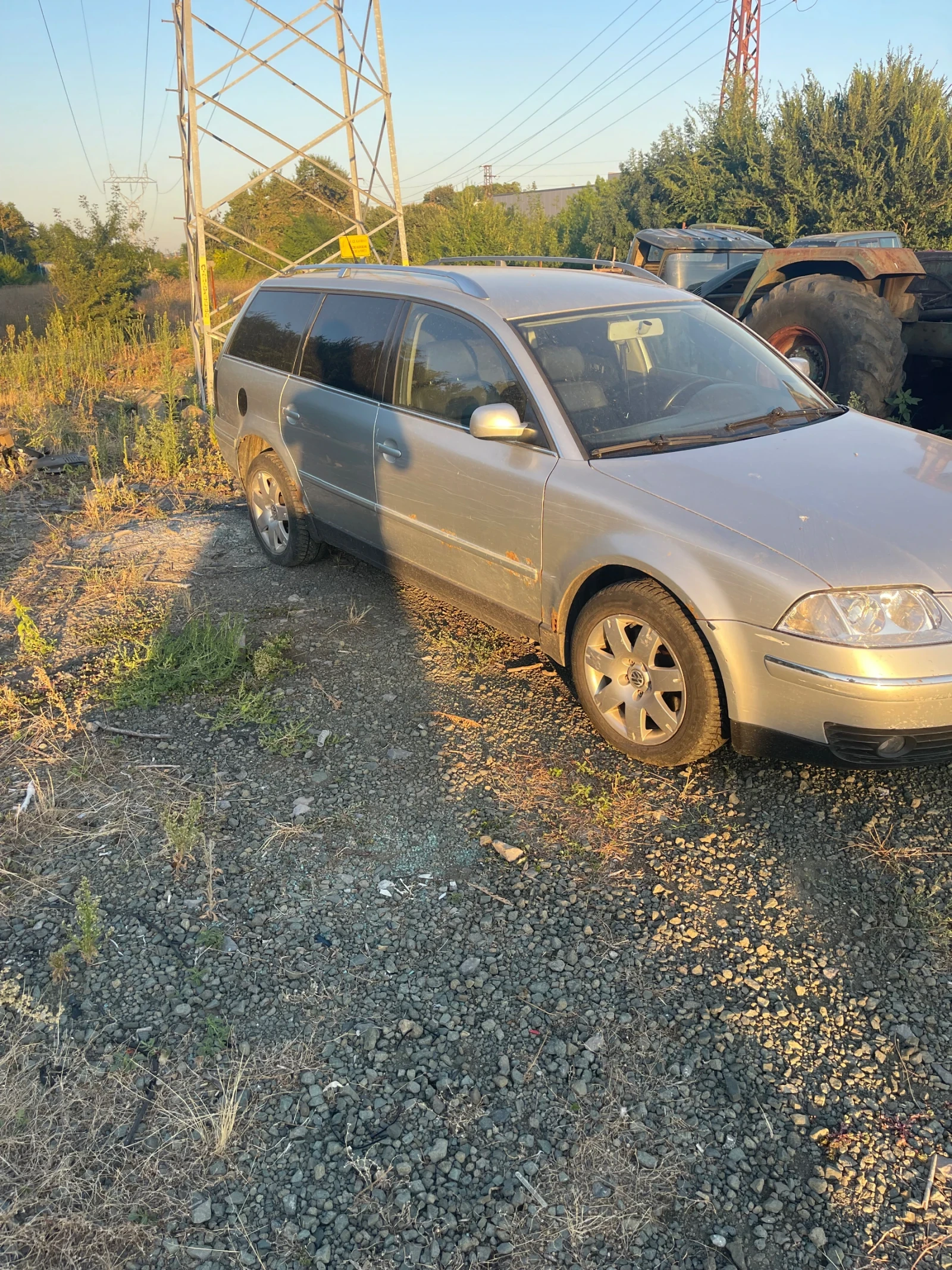 VW Passat 2.5v6 4motion, снимка 2 - Автомобили и джипове - 55683119