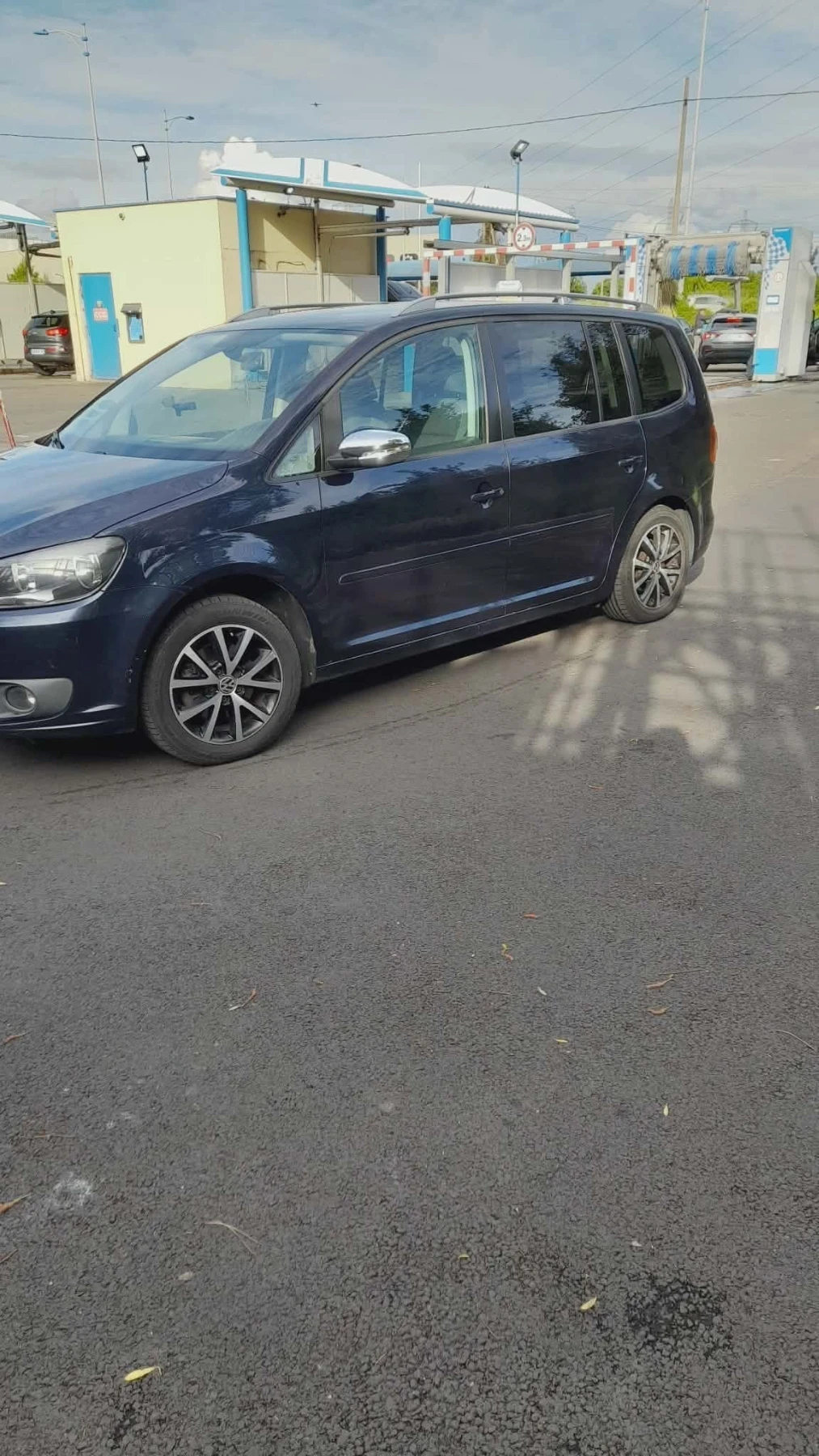 VW Touran, снимка 3 - Автомобили и джипове - 55769570