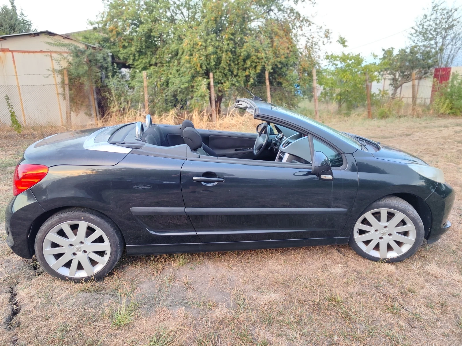 Peugeot 207 1.6 , снимка 8 - Автомобили и джипове - 55781319